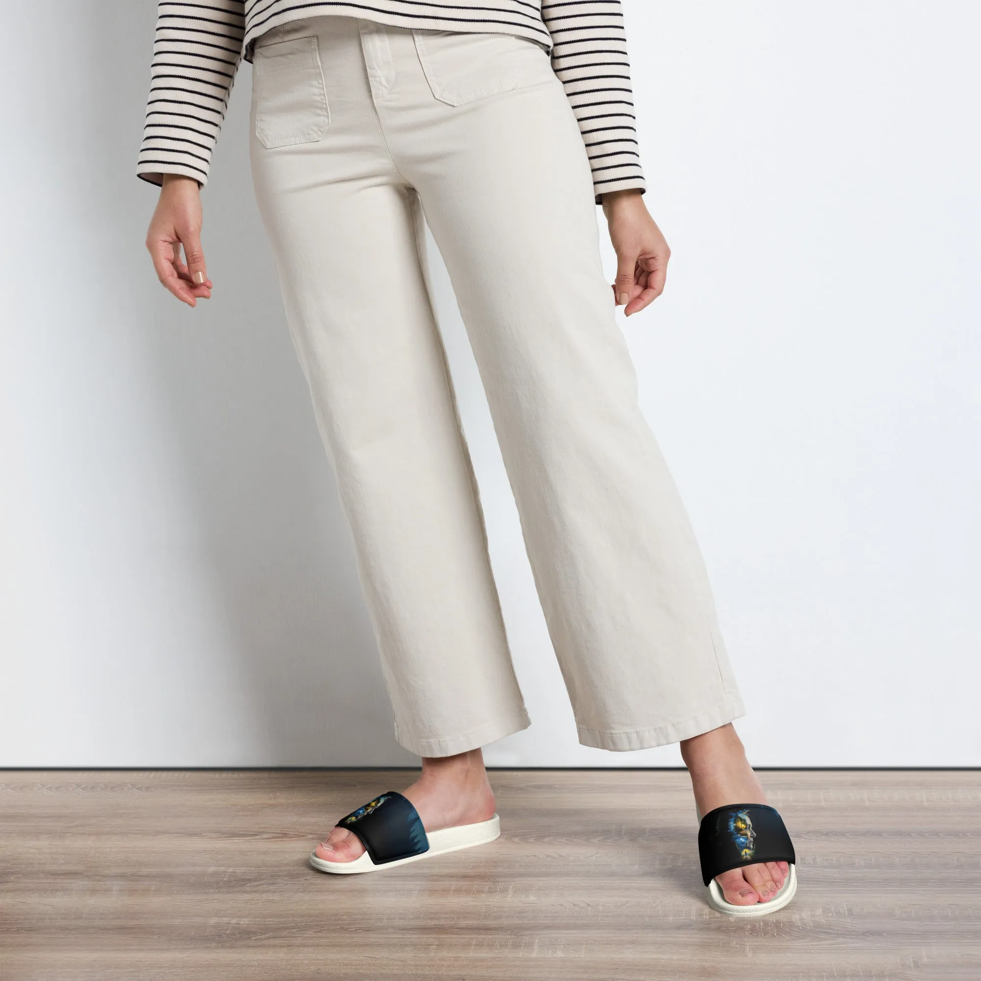 A Golden’s Grace 1st Edition: Forest Reflections Women's slides