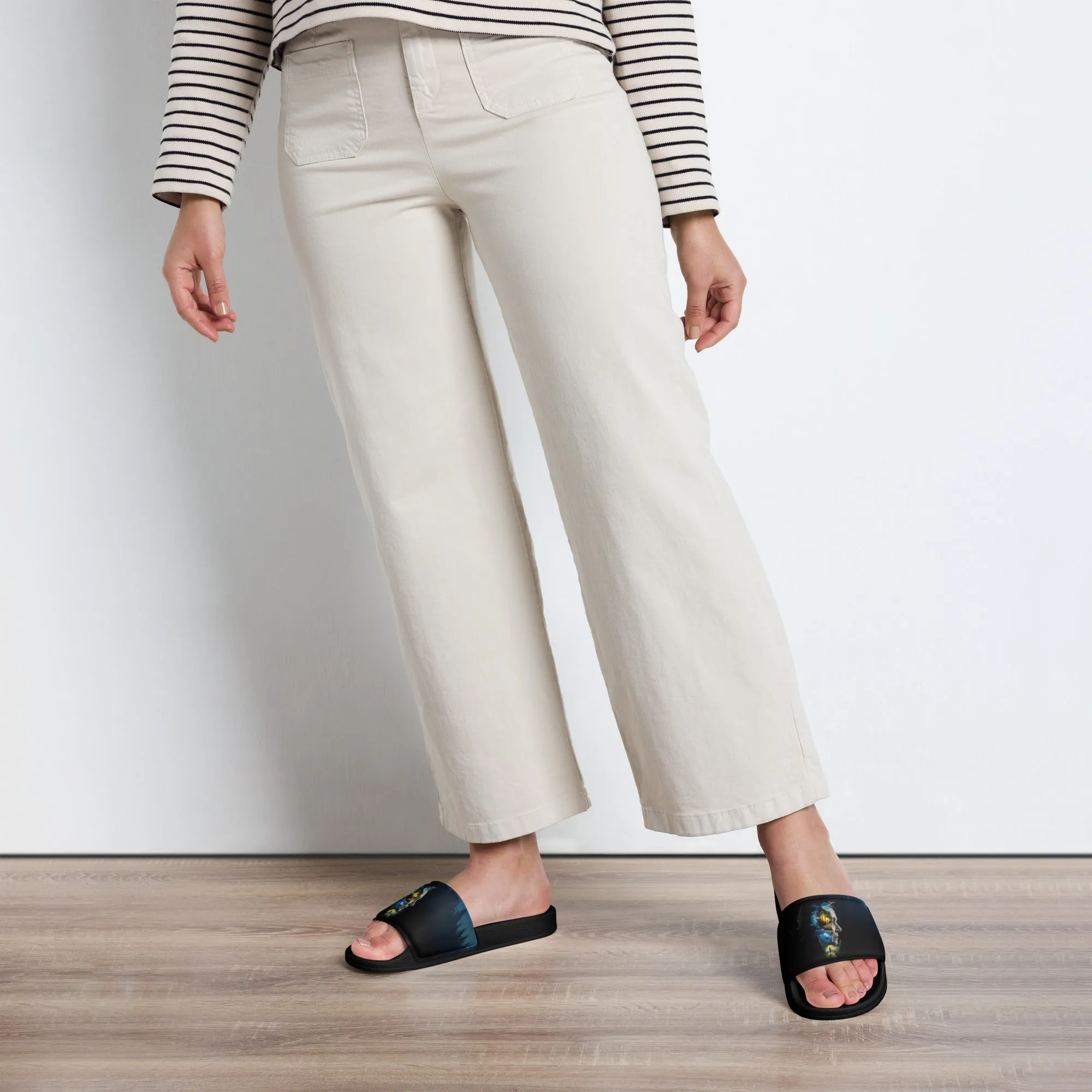A Golden’s Grace 1st Edition: Forest Reflections Women's slides