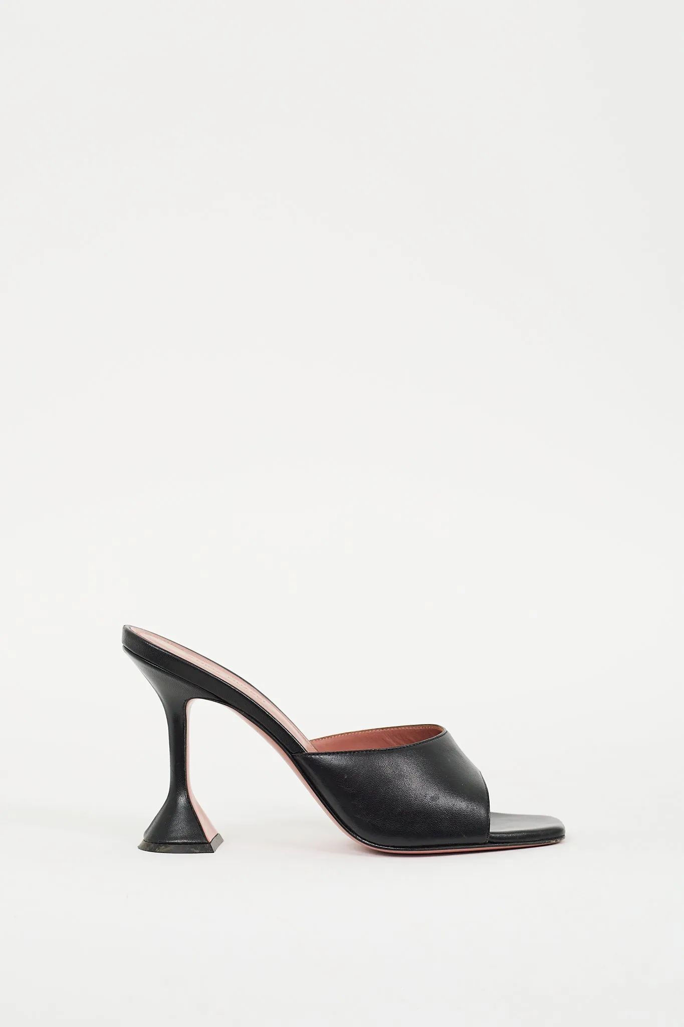 Black Leather Lupita Mule