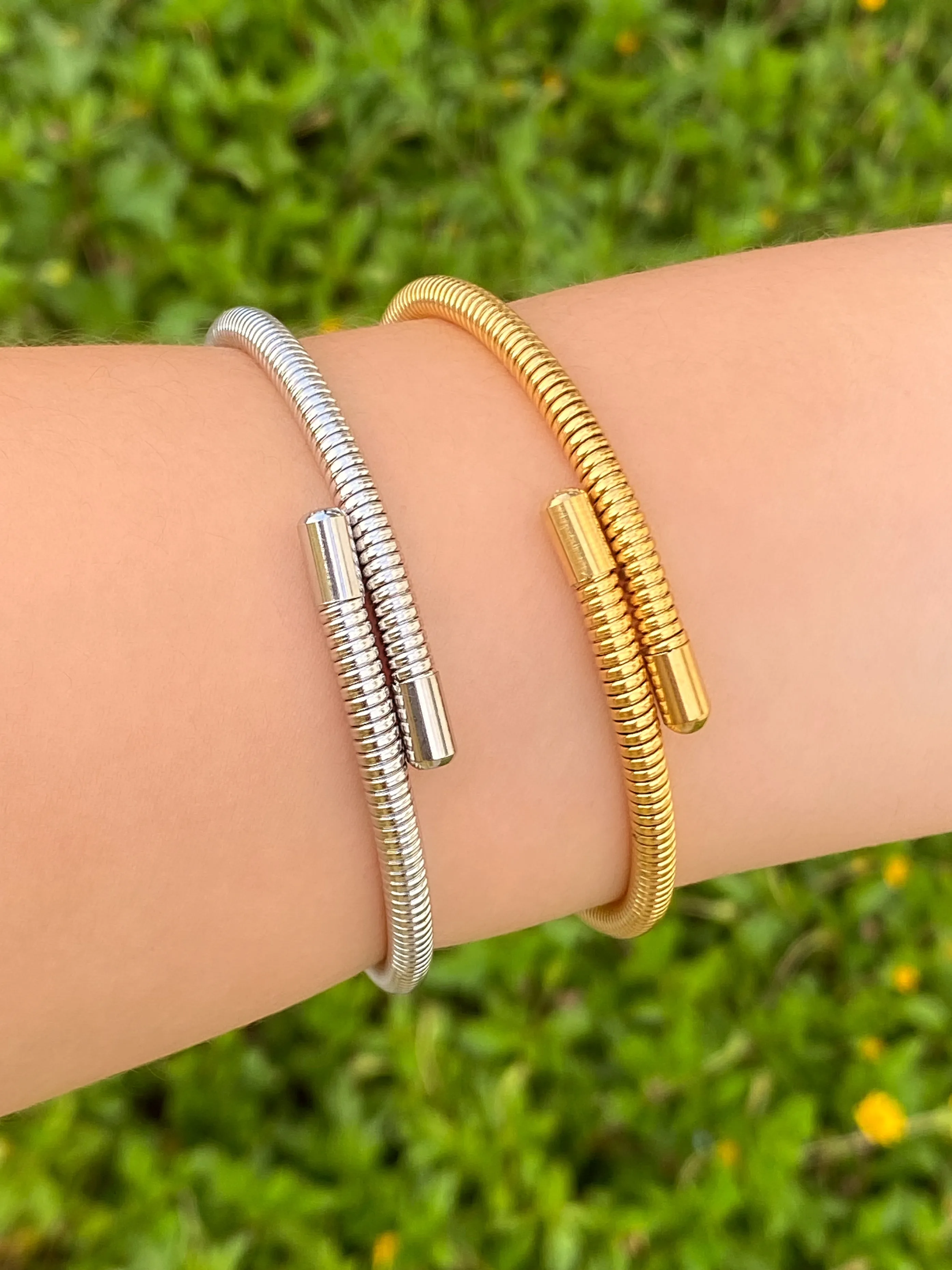 Brazalete Doble Tipo Resorte Flexible