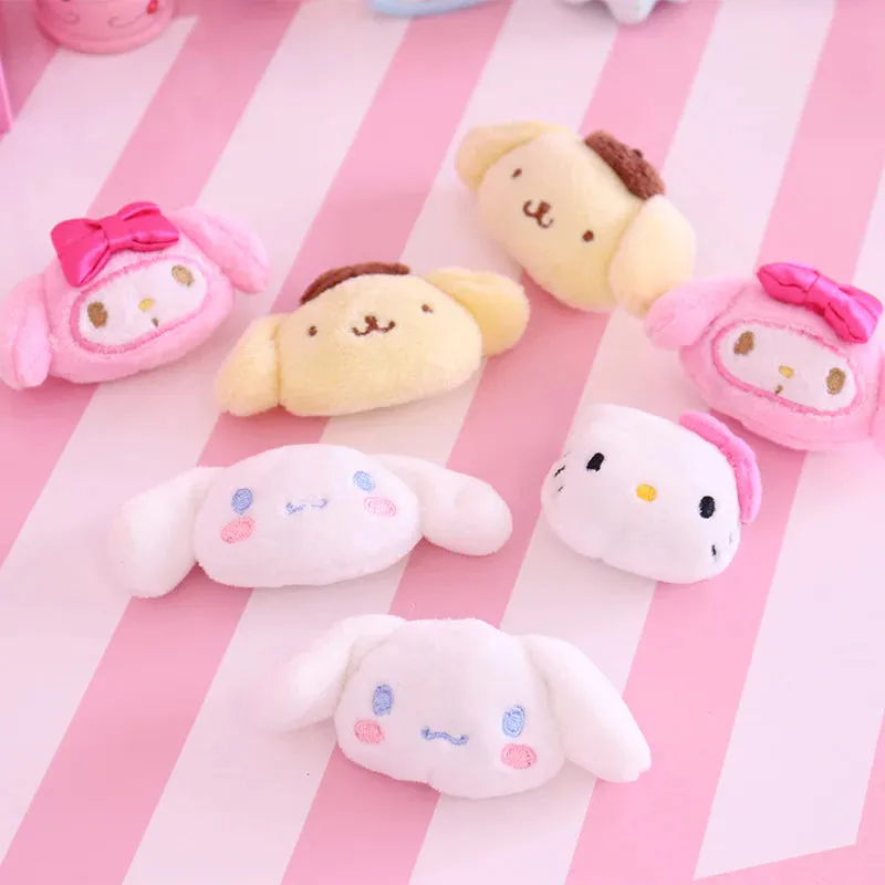 Kawaii Cartoon Buckle Set