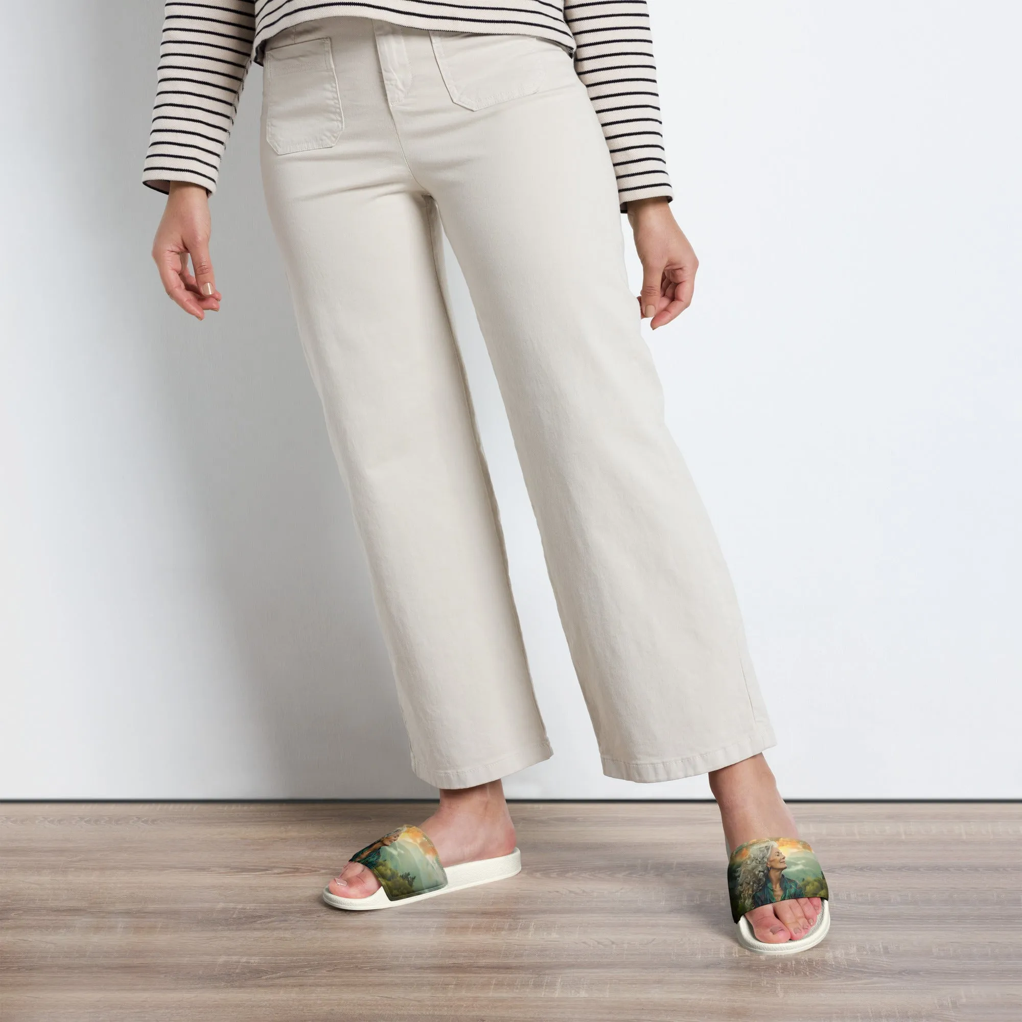 Tranquil Essence Women's slides