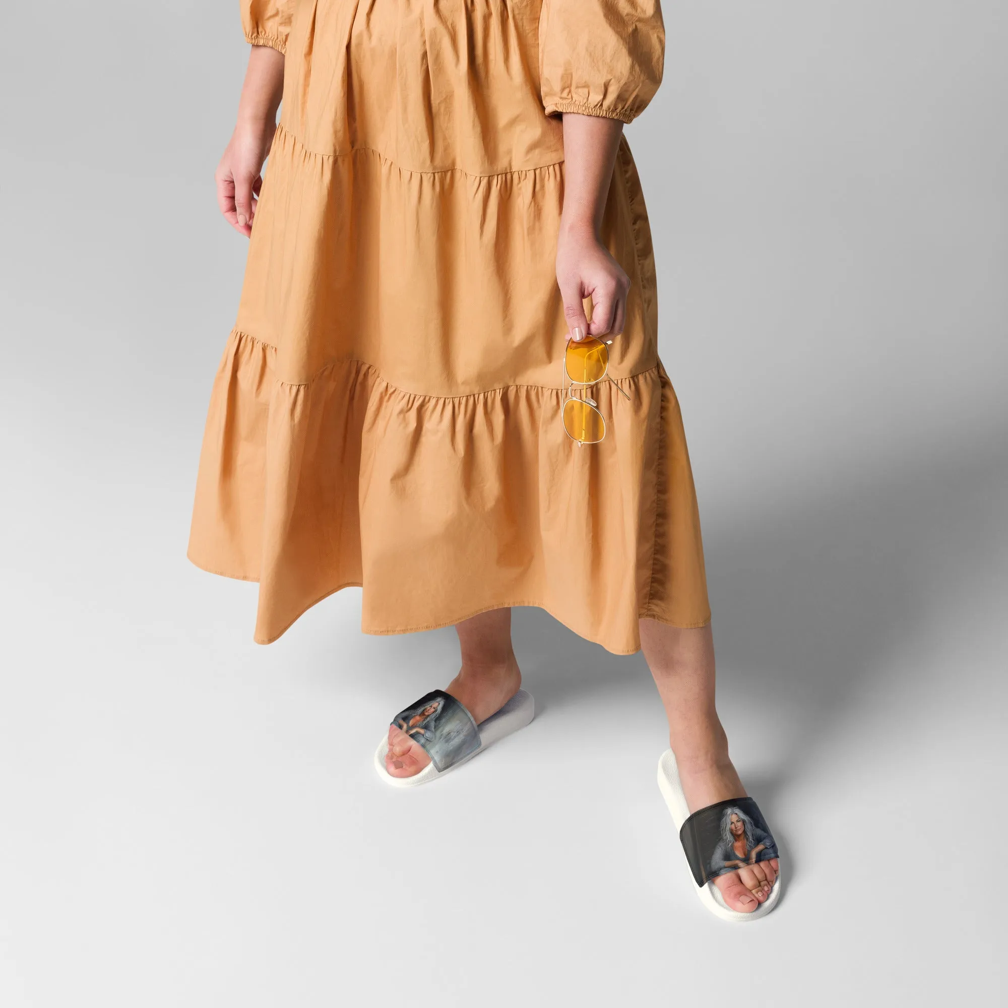 Unbroken Elegance Women's slides